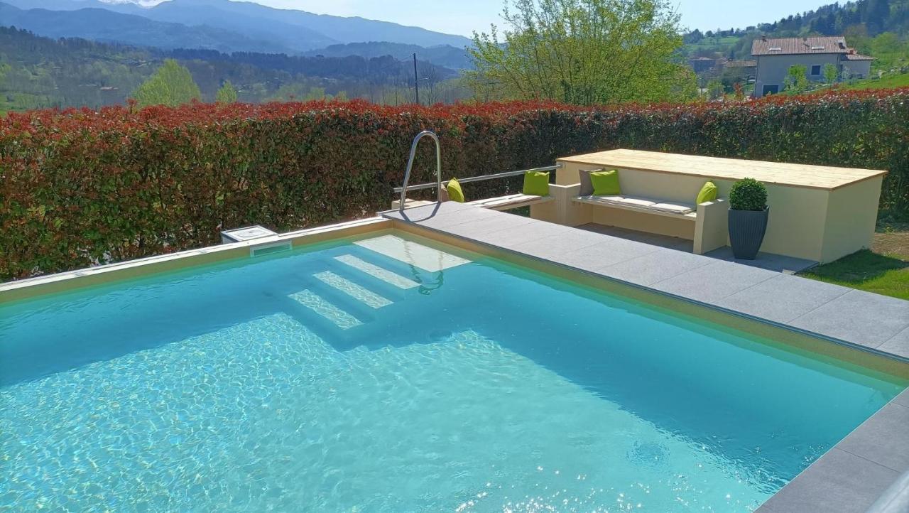 La Collina Dei Franchi Bed & Breakfast Camporgiano Luaran gambar